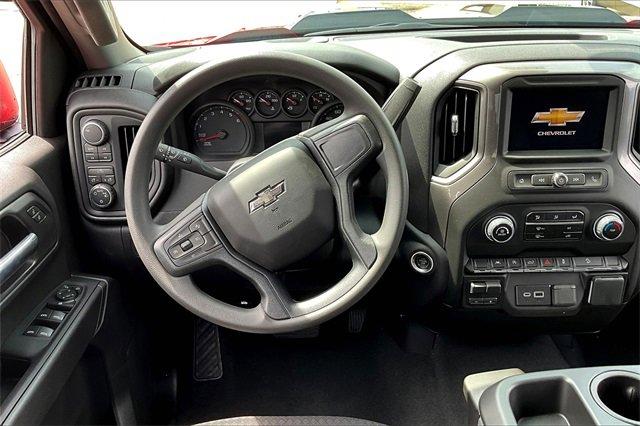 2025 Chevrolet Silverado 1500 Vehicle Photo in KANSAS CITY, MO 64114-4502