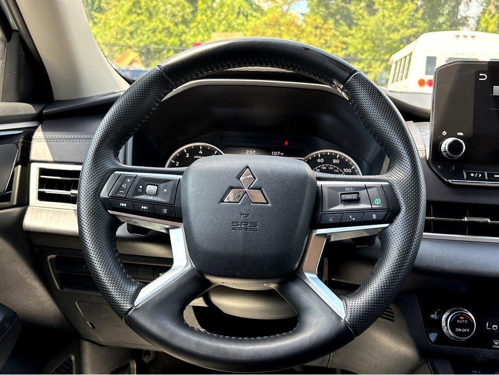 2024 Mitsubishi Outlander Vehicle Photo in SAVANNAH, GA 31406-4513