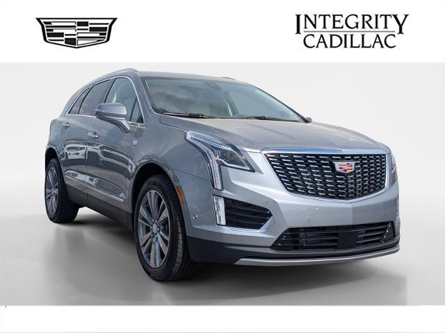Argent Silver Metallic 2026 Cadillac XT5 Premium Luxury FWD SUV / Crossover Front-Wheel Drive 9-Speed Automatic