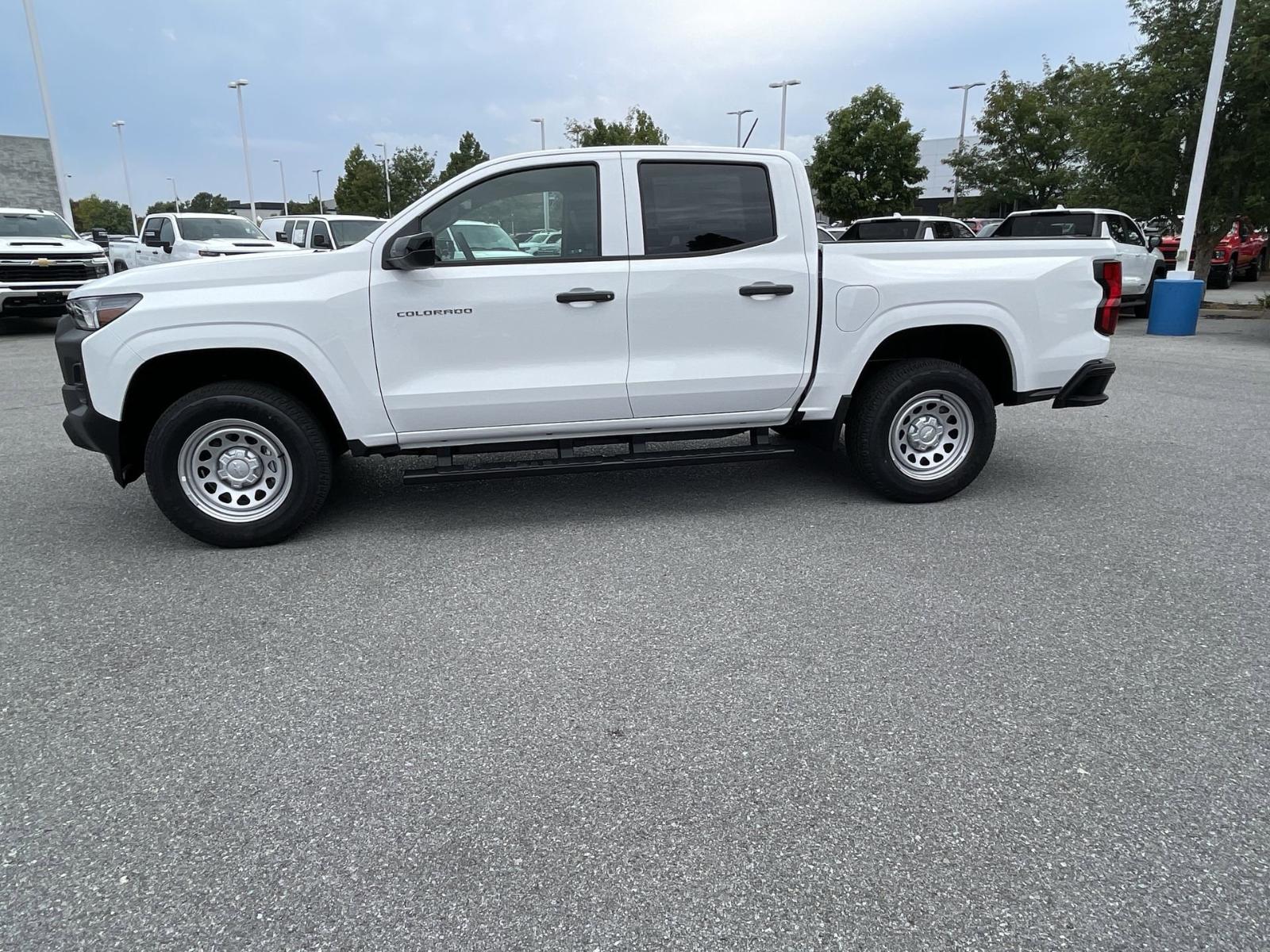 2024 Chevrolet Colorado Vehicle Photo in BENTONVILLE, AR 72712-4322