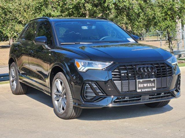 2024 Audi Q3 Vehicle Photo in HOUSTON, TX 77090