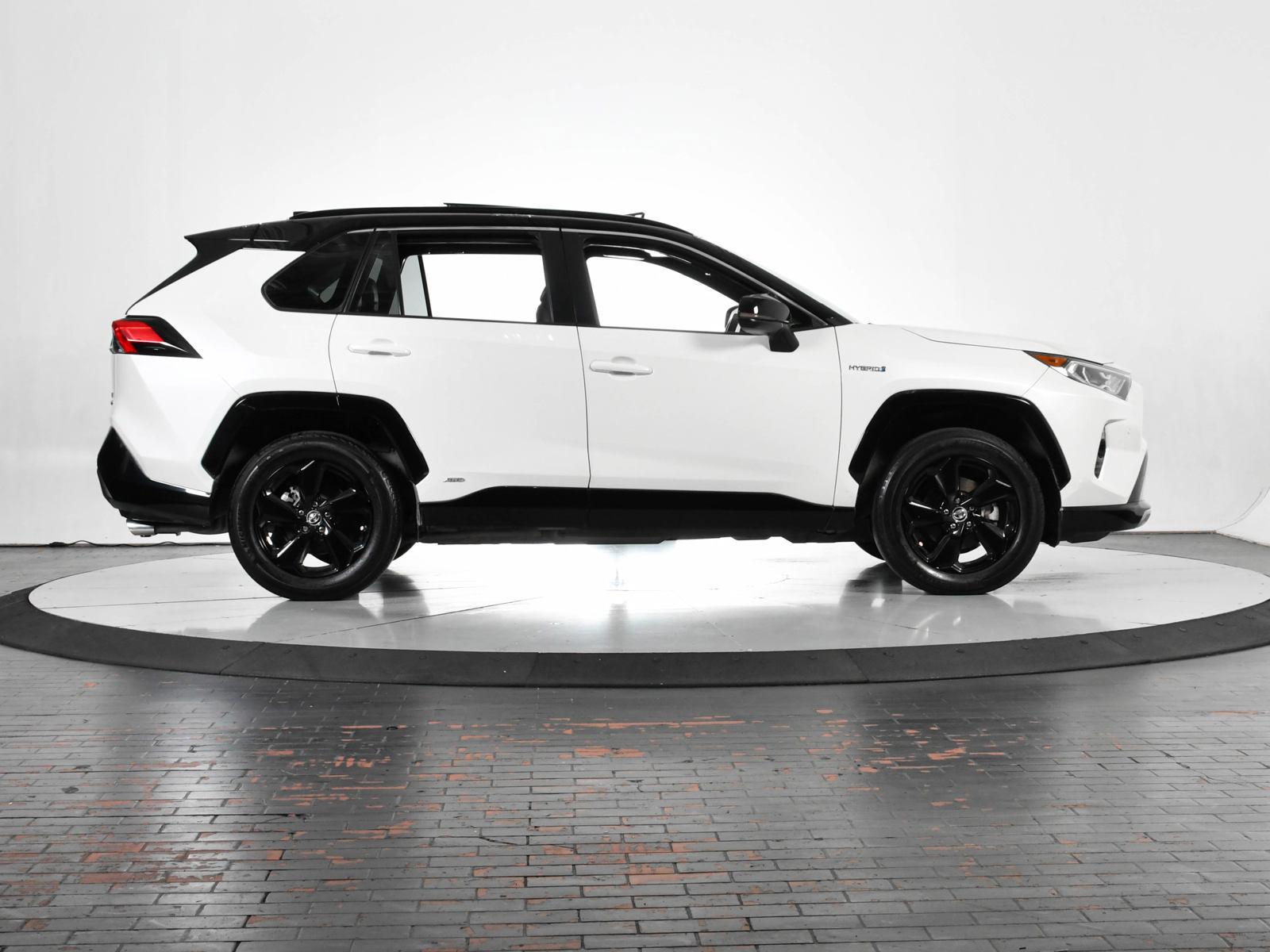 2019 Toyota RAV4 Vehicle Photo in DALLAS, TX 75235