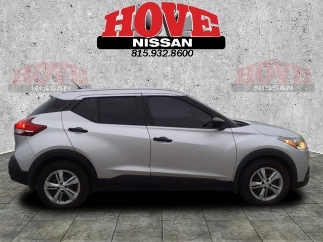 Used 2020 Nissan Kicks S with VIN 3N1CP5BV1LL556780 for sale in Bradley, IL