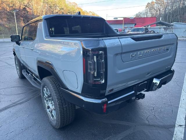 2025 GMC HUMMER EV Pickup Vehicle Photo in MARION, NC 28752-6372