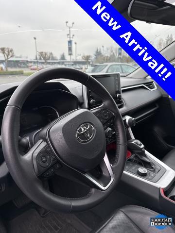 2020 Toyota RAV4 Vehicle Photo in Puyallup, WA 98371