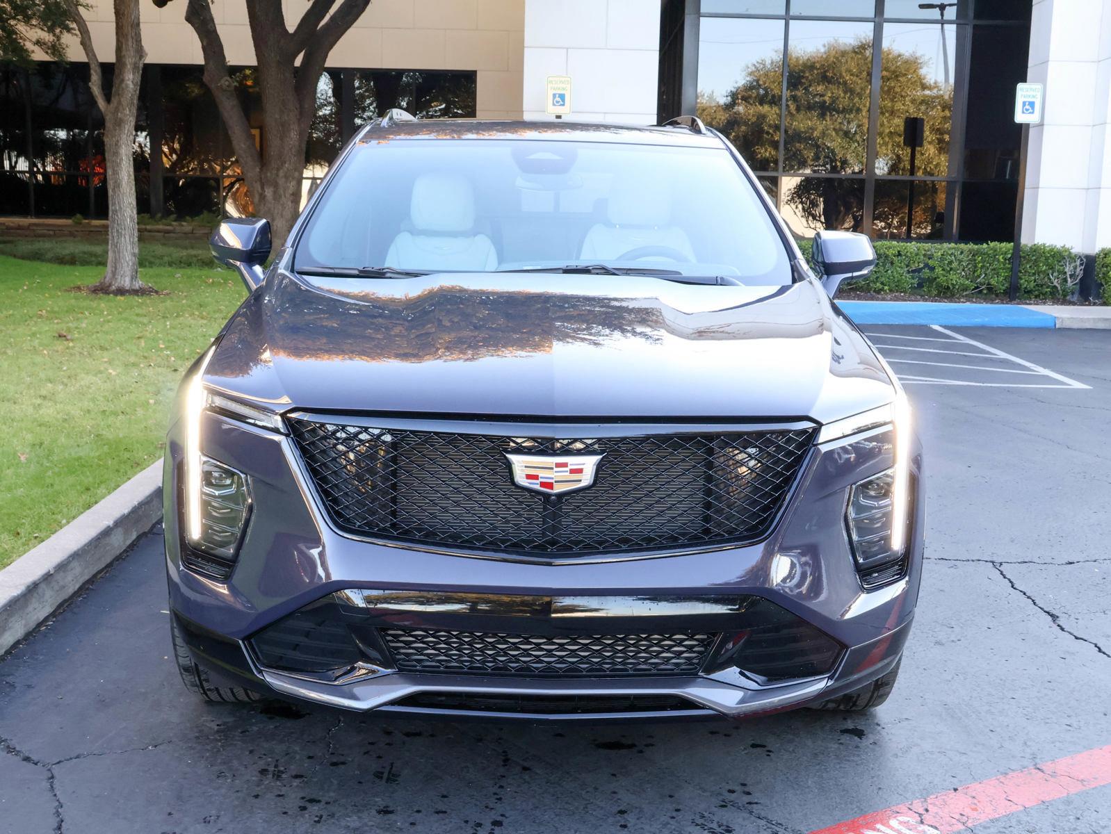 2024 Cadillac XT4 Vehicle Photo in DALLAS, TX 75209-3095