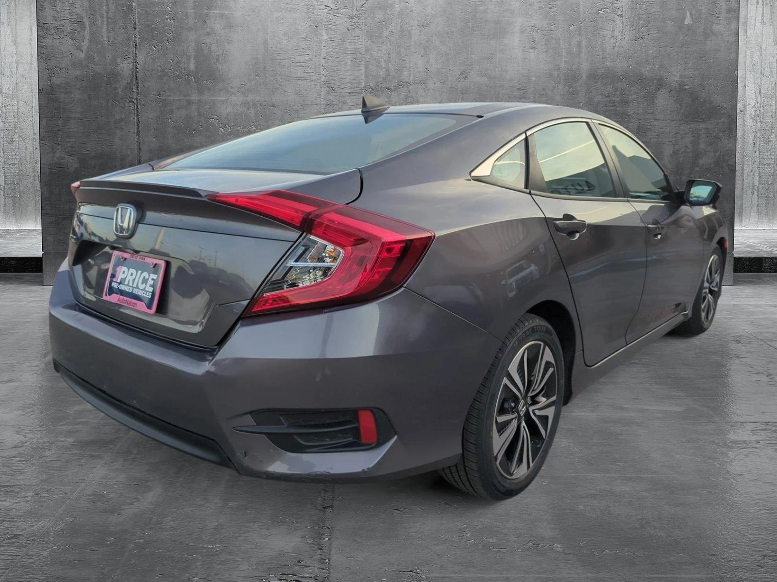 2017 Honda Civic Sedan Vehicle Photo in MEMPHIS, TN 38115-1503