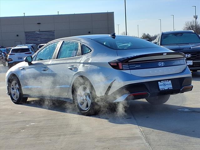 2025 Hyundai SONATA Vehicle Photo in Peoria, IL 61615