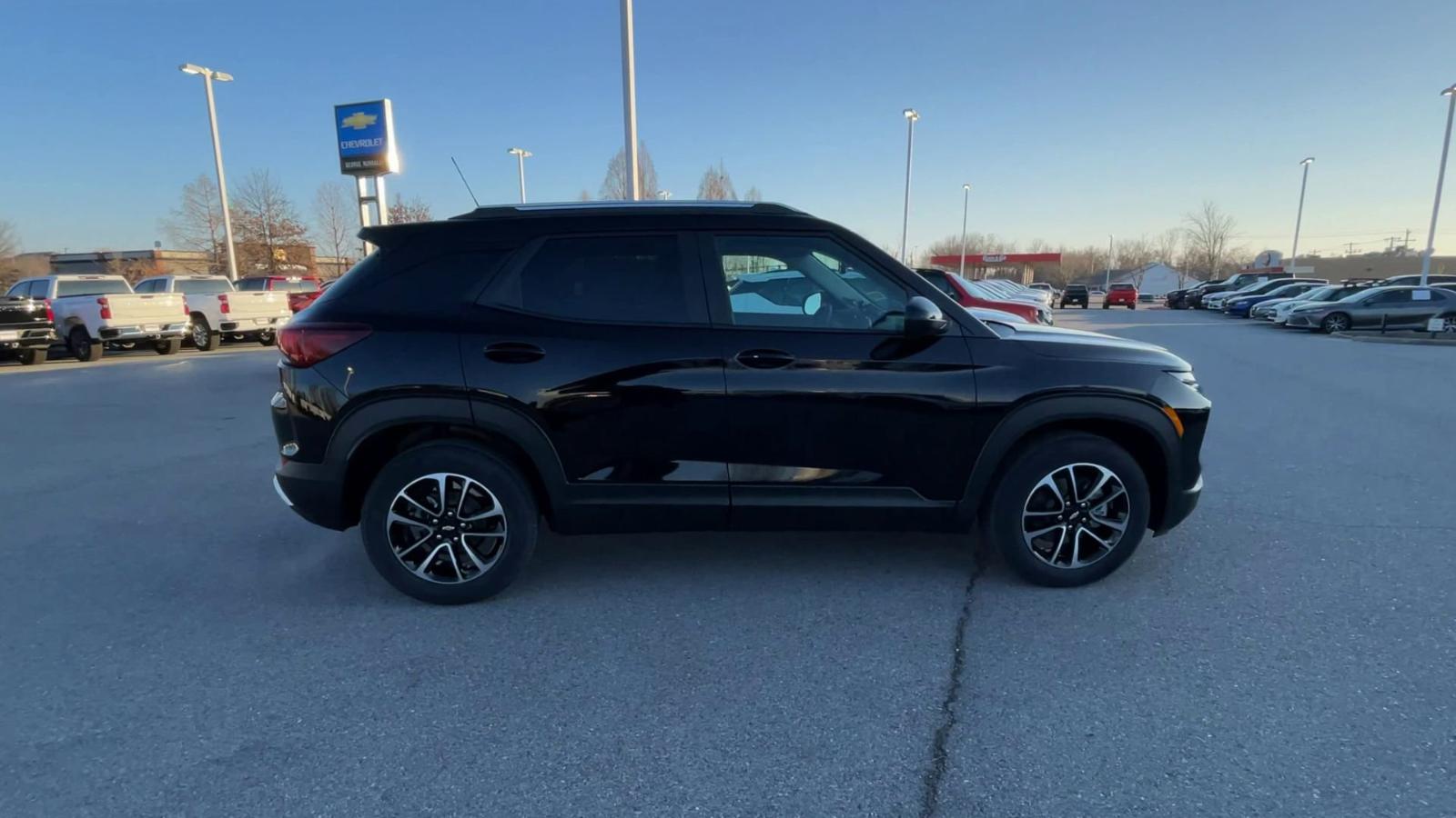 2025 Chevrolet Trailblazer Vehicle Photo in BENTONVILLE, AR 72712-4322