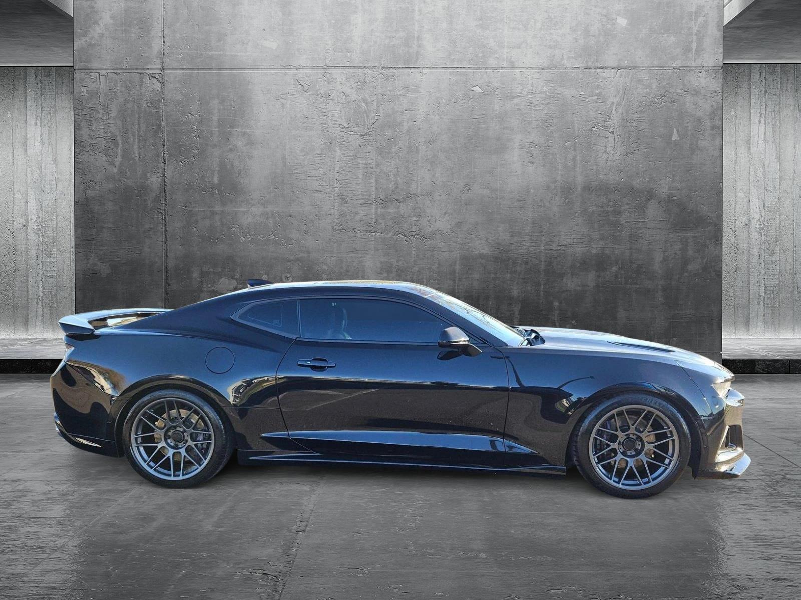 2018 Chevrolet Camaro Vehicle Photo in MESA, AZ 85206-4395