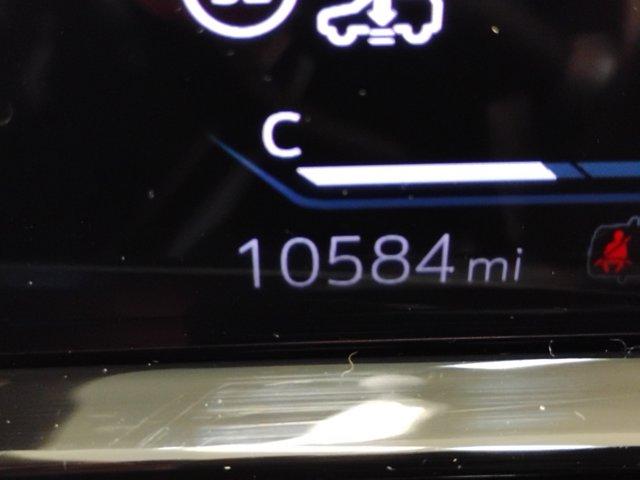 2024 Cadillac Escalade Vehicle Photo in PINEVILLE, NC 28134-8495