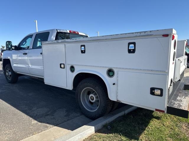 2016 Chevrolet Silverado 3500HD Vehicle Photo in VENTURA, CA 93003-8585