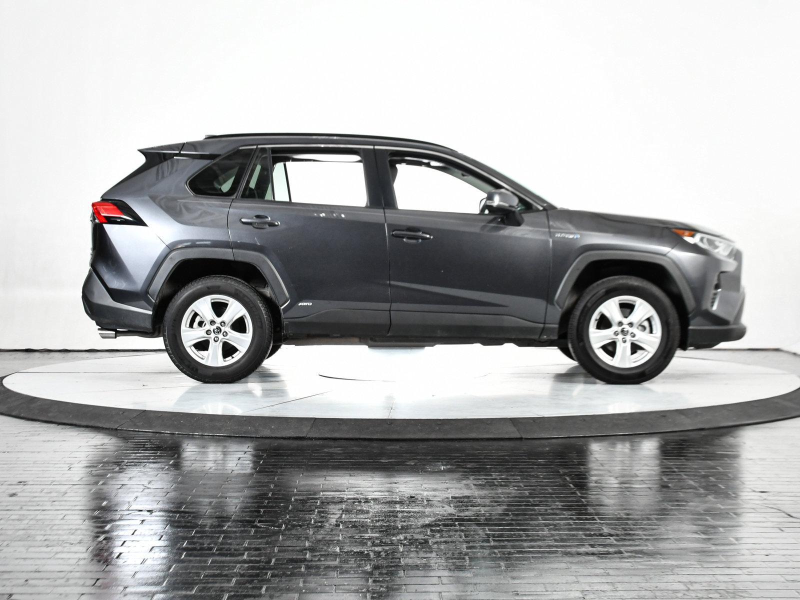 2021 Toyota RAV4 Vehicle Photo in DALLAS, TX 75235