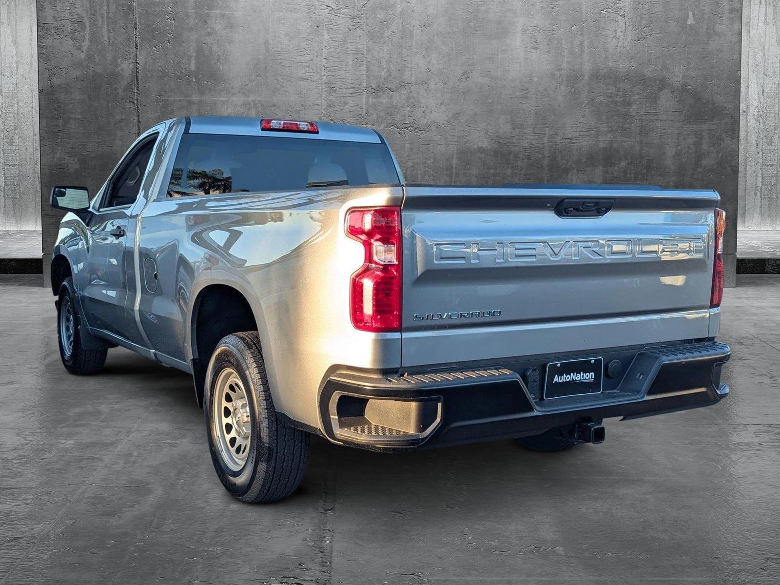 2025 Chevrolet Silverado 1500 Vehicle Photo in GREENACRES, FL 33463-3207
