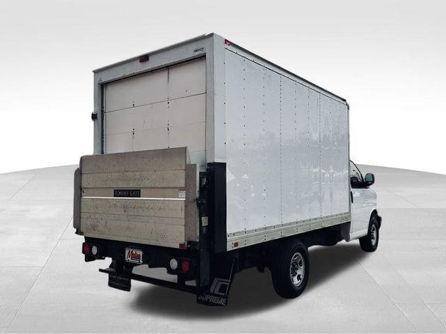 2016 Chevrolet Express Cutaway 3500 Vehicle Photo in MEDINA, OH 44256-9631