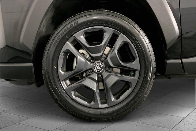 2023 Toyota RAV4 Vehicle Photo in Lees Summit, MO 64086
