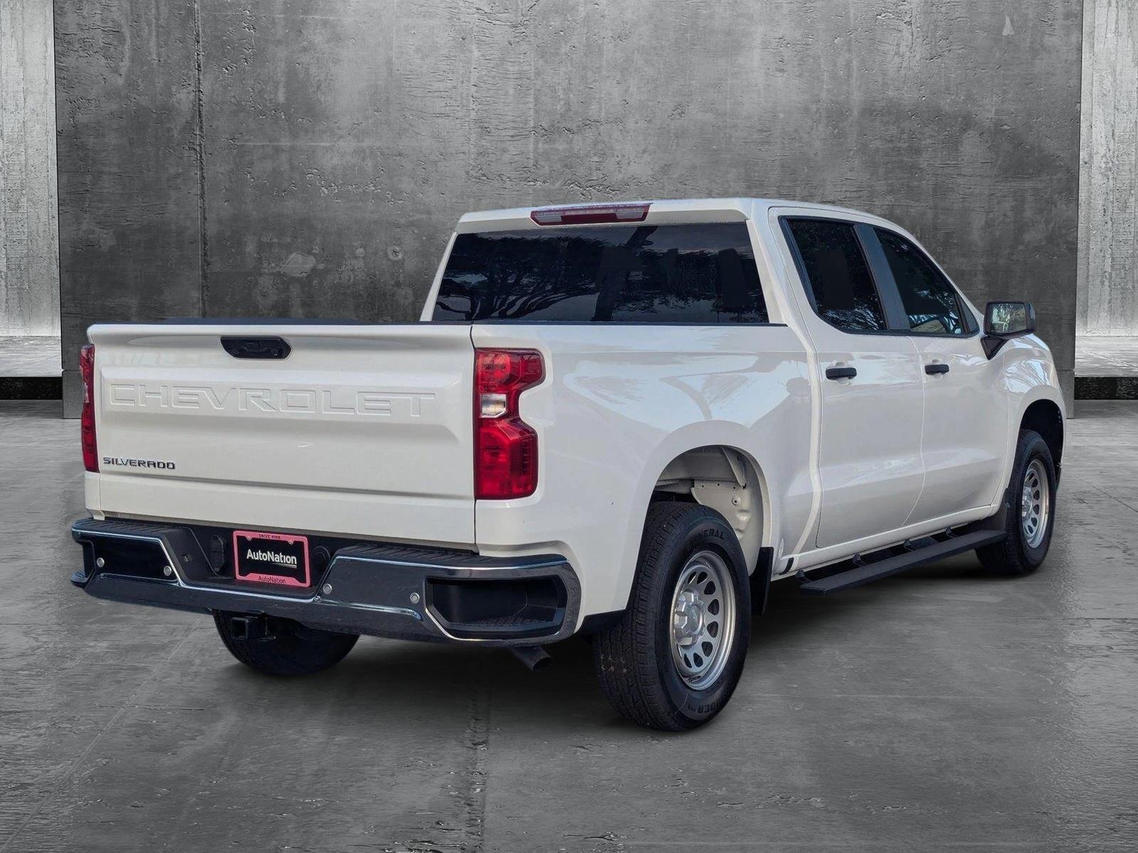 2025 Chevrolet Silverado 1500 Vehicle Photo in GREENACRES, FL 33463-3207