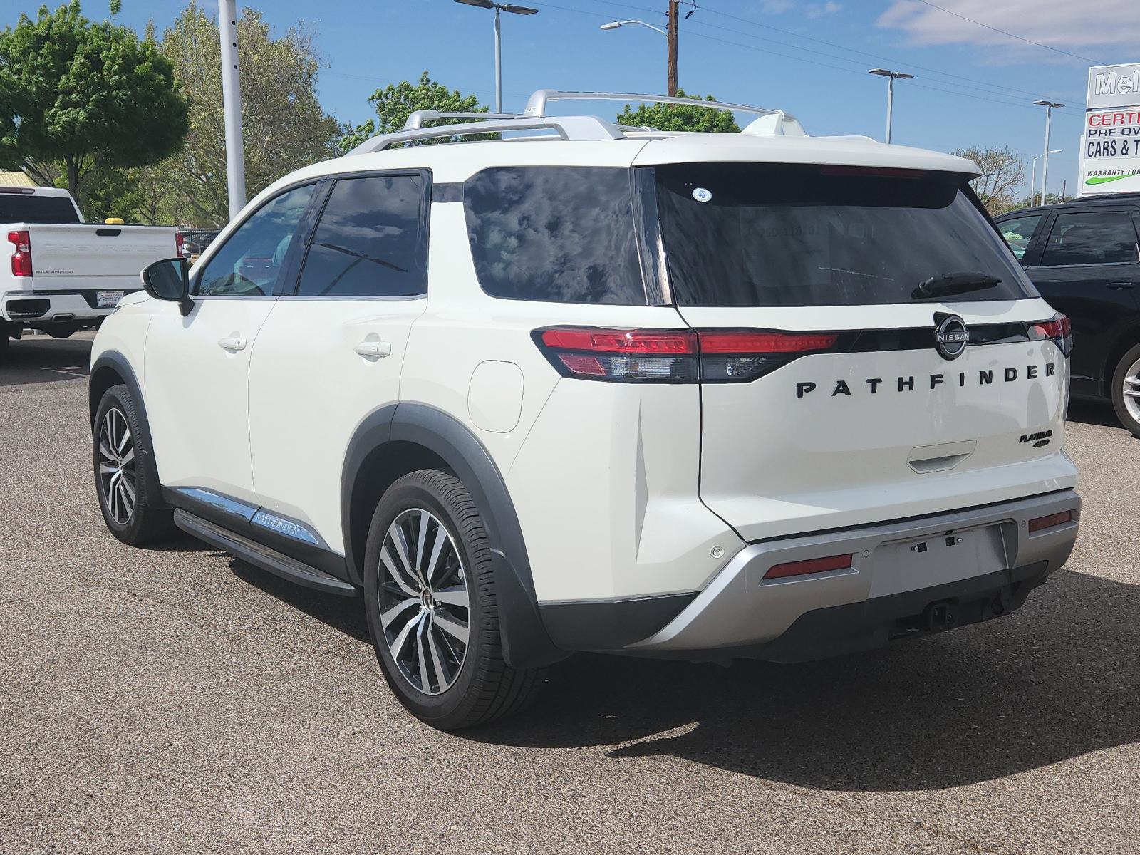 2023 Nissan Pathfinder Vehicle Photo in Albuquerque, NM 87110
