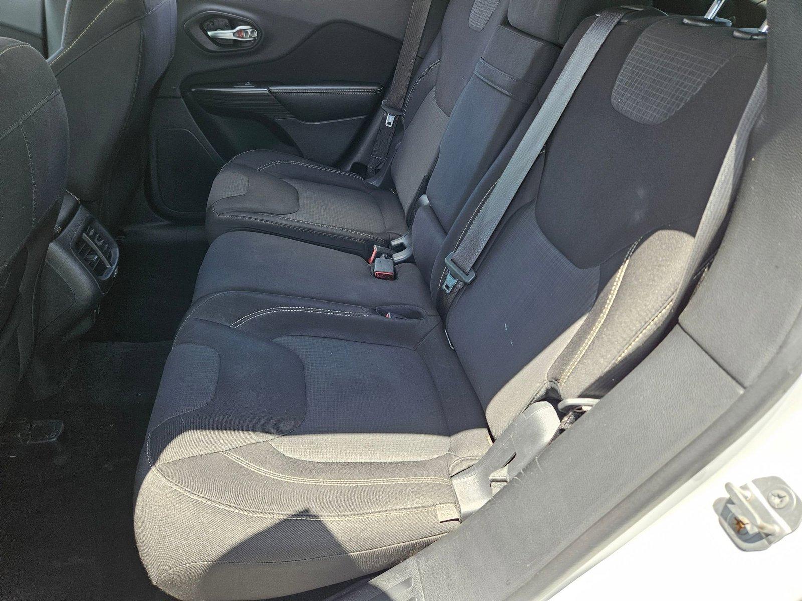 2015 Jeep Cherokee Vehicle Photo in Fort Lauderdale, FL 33316