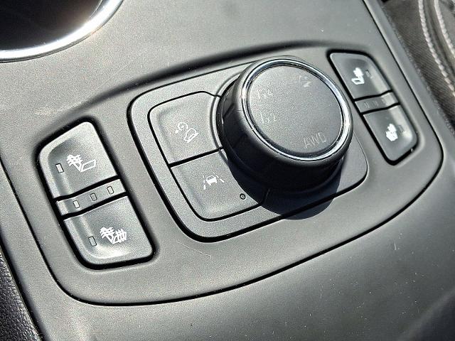 2023 GMC Terrain Vehicle Photo in TREVOSE, PA 19053-4984