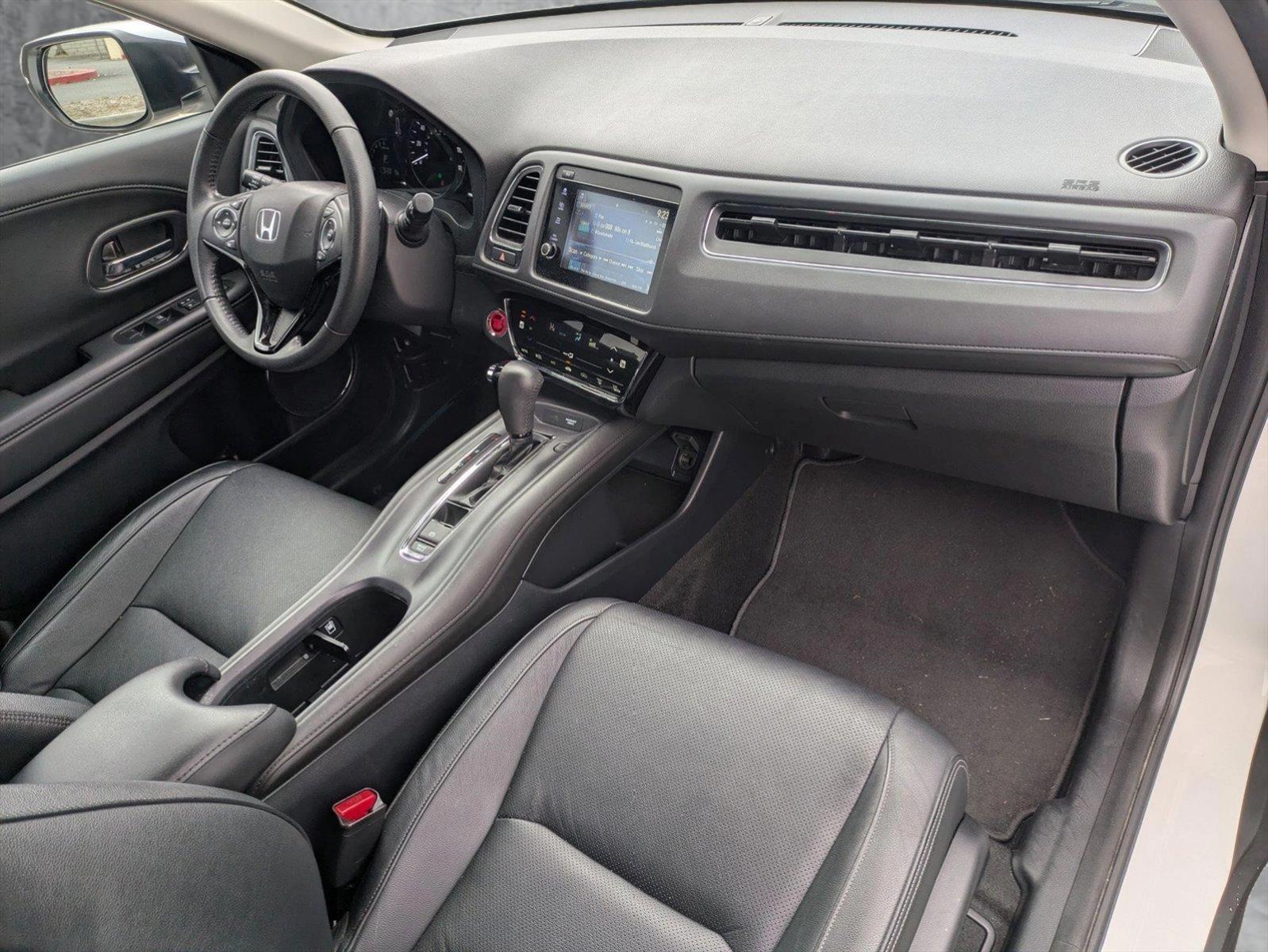 2022 Honda HR-V Vehicle Photo in Valencia, CA 91355-1794