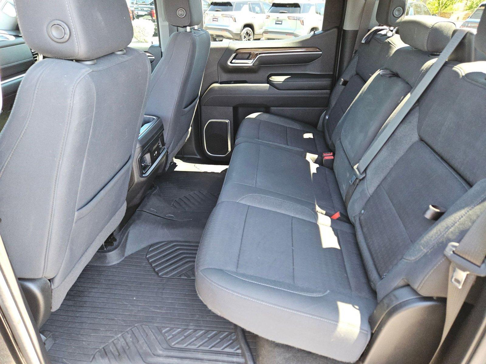 2022 Chevrolet Silverado 1500 Vehicle Photo in GILBERT, AZ 85297-0446