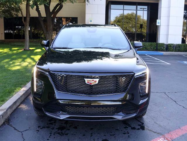 2024 Cadillac XT4 Vehicle Photo in Dallas, TX 75209