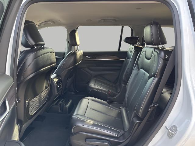2023 Jeep Grand Cherokee L Vehicle Photo in MANITOWOC, WI 54220-5838
