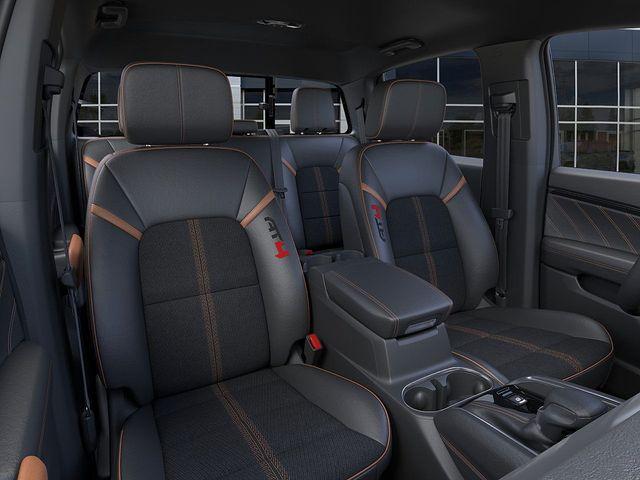 2025 GMC Canyon Vehicle Photo in WATERTOWN, CT 06795-3318