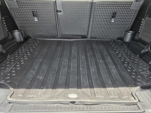 2023 Defender Vehicle Photo in AUSTIN, TX 78717