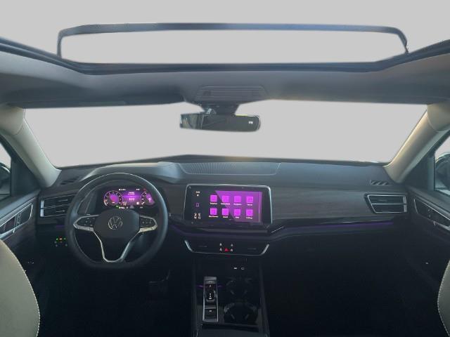 2025 Volkswagen Atlas Vehicle Photo in Appleton, WI 54913
