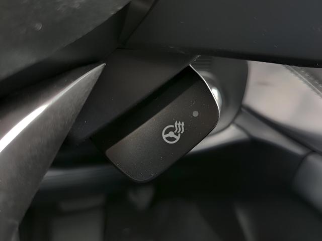 2025 Subaru Outback Vehicle Photo in Green Bay, WI 54304