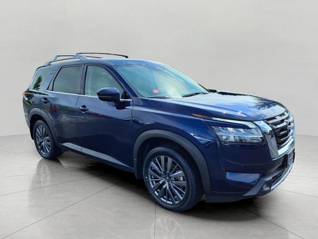 2022 Nissan Pathfinder Vehicle Photo in Oshkosh, WI 54904