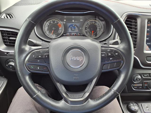 2021 Jeep Cherokee Vehicle Photo in Oshkosh, WI 54904