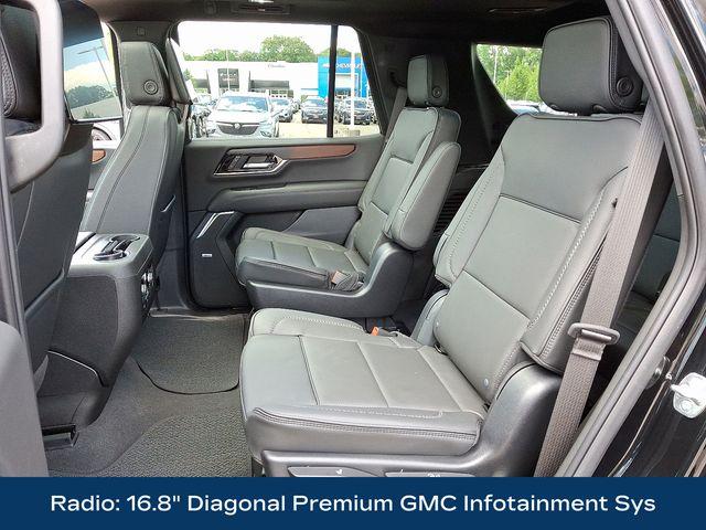2025 GMC Yukon Vehicle Photo in PAWLING, NY 12564-3219