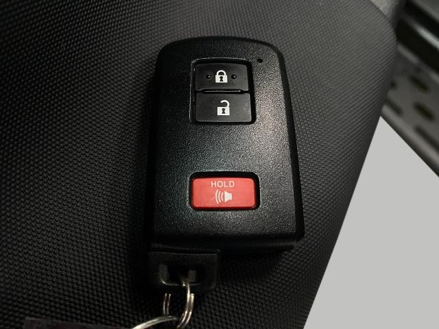 2021 Toyota Tacoma 4WD Vehicle Photo in Appleton, WI 54913