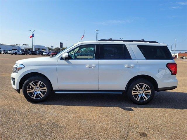 Used 2023 Ford Expedition XLT with VIN 1FMJU1H80PEA13896 for sale in Victoria, TX