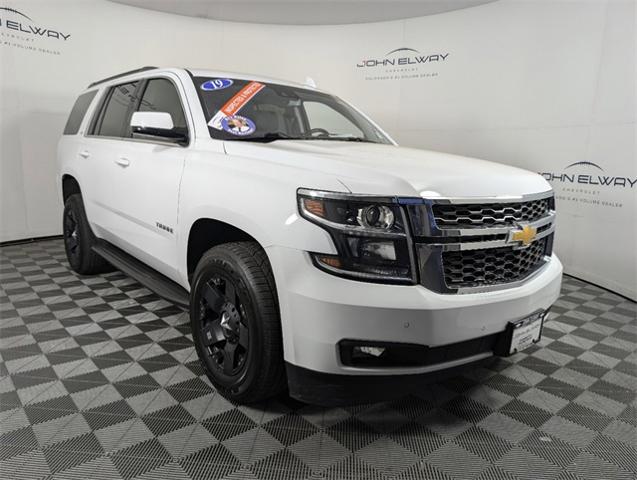 2019 Chevrolet Tahoe Vehicle Photo in ENGLEWOOD, CO 80113-6708