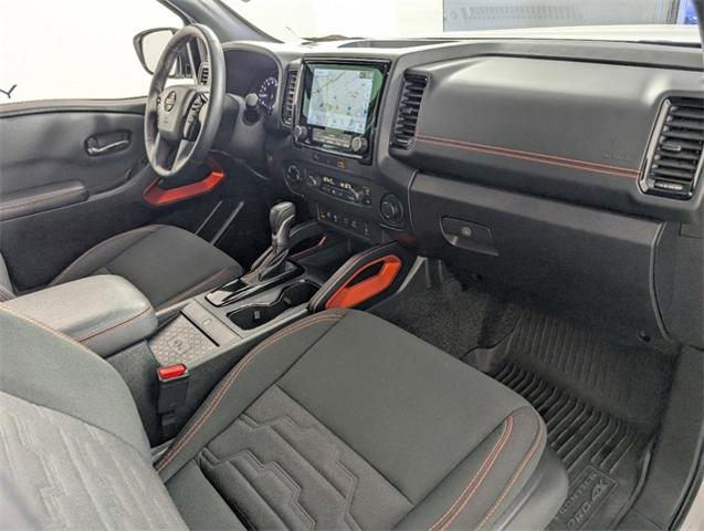 2023 Nissan Frontier Vehicle Photo in ENGLEWOOD, CO 80113-6708