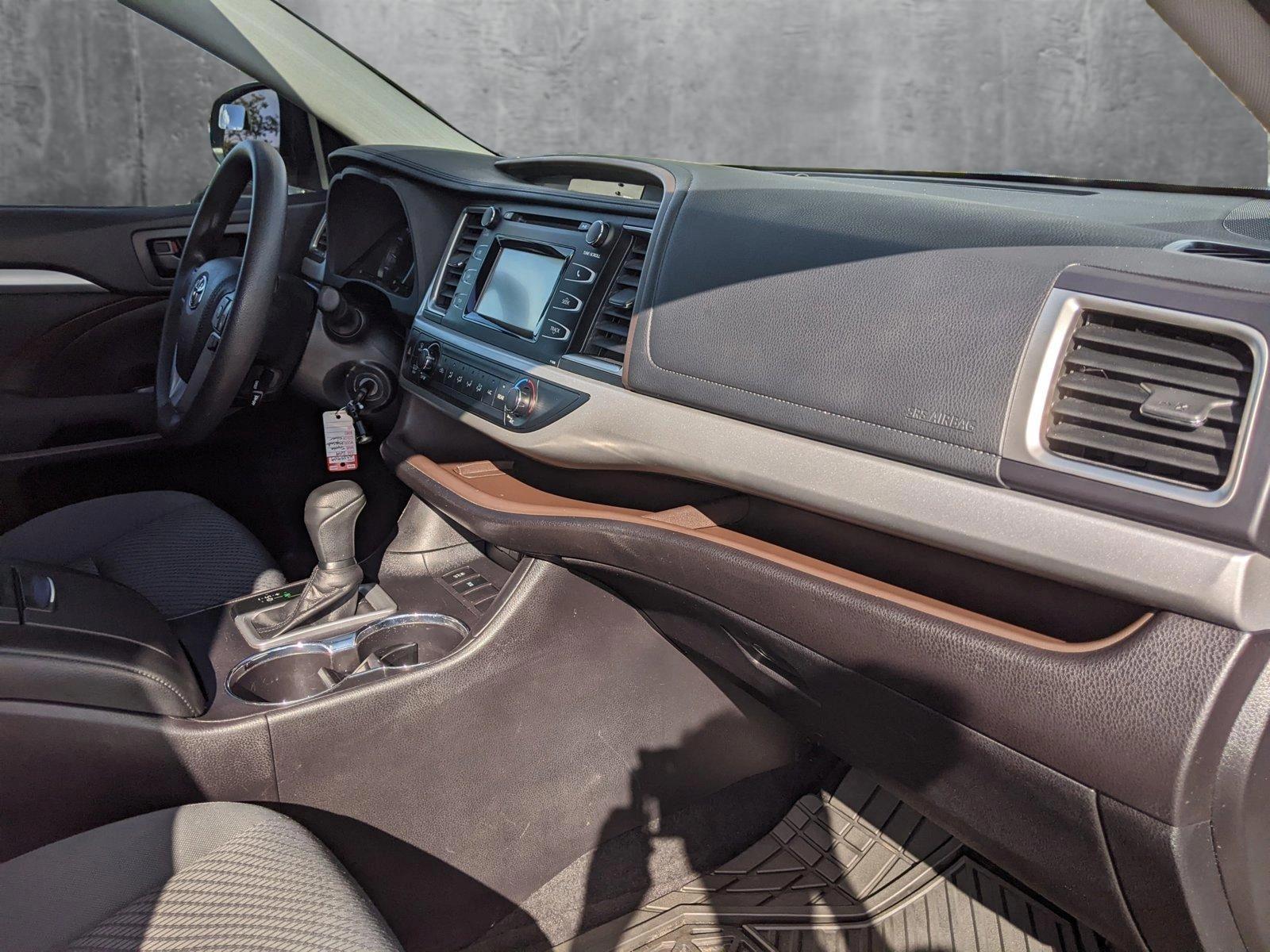 2019 Toyota Highlander Vehicle Photo in Austin, TX 78728