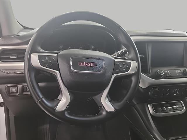 2023 GMC Acadia Vehicle Photo in Neenah, WI 54956