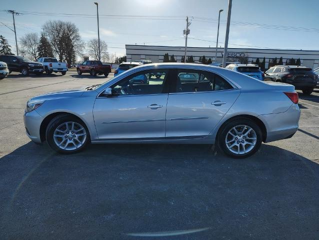 2015 Chevrolet Malibu Vehicle Photo in GREEN BAY, WI 54304-5303