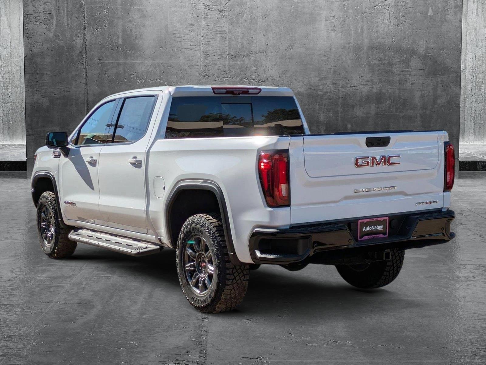 2025 GMC Sierra 1500 Vehicle Photo in GOLDEN, CO 80401-3850