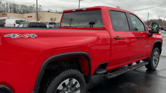 2024 Chevrolet Silverado 2500 HD Vehicle Photo in MOON TOWNSHIP, PA 15108-2571