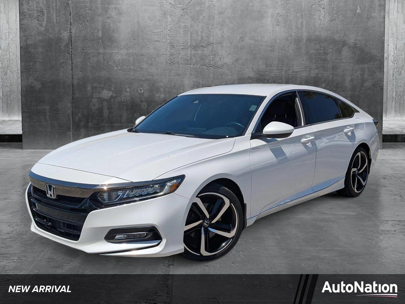 2019 Honda Accord Sedan Vehicle Photo in PEMBROKE PINES, FL 33024-6534