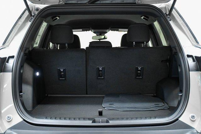 2025 Chevrolet Equinox Vehicle Photo in EVERETT, WA 98203-5662