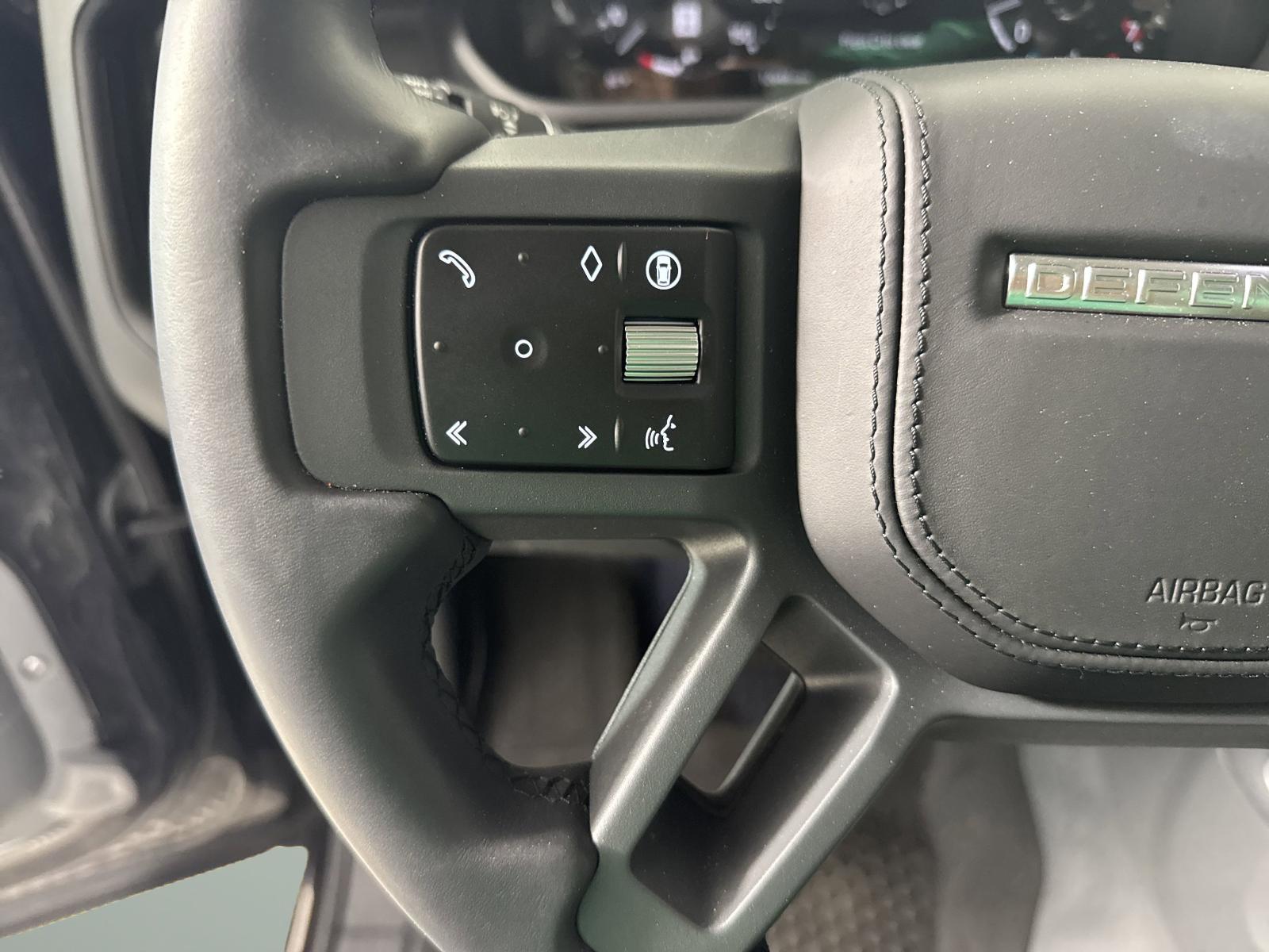 2024 Land Rover Defender Vehicle Photo in GEORGETOWN, TX 78626-7508