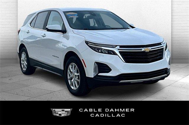 2022 Chevrolet Equinox Vehicle Photo in TOPEKA, KS 66609-0000