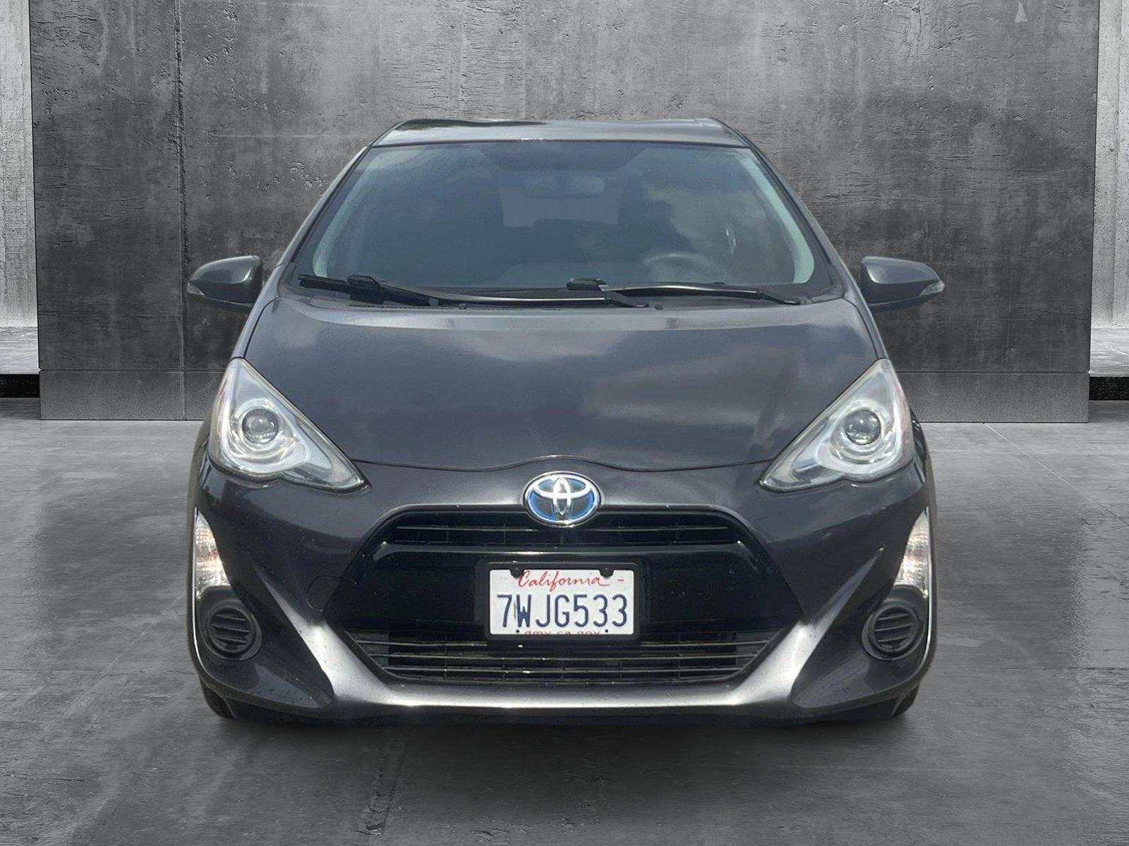 2015 Toyota Prius c Vehicle Photo in VALENCIA, CA 91355-1705