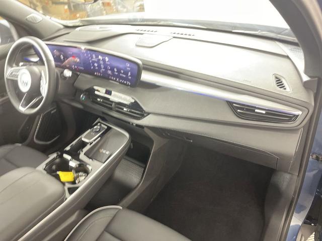 2025 Buick Enclave Vehicle Photo in GILBERT, AZ 85297-0402